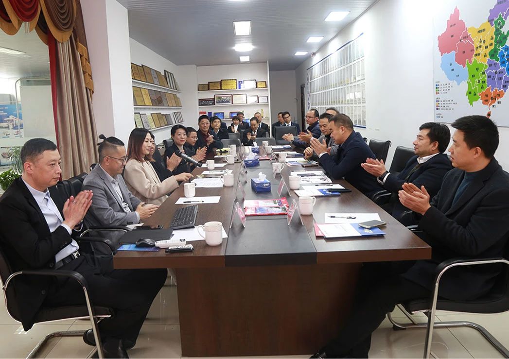 Majlis menandatangani perjanjian penajaan untuk penyenaraian di NASDAQ antara Zhejiang Meige Machinery Co., Ltd. dan Yayasan Unicorn Amerika Syarikat telah berjaya diadakan